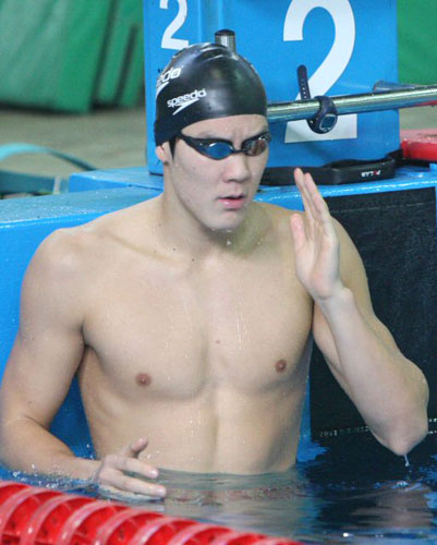 2009 국제수영연맹(FINA) 세계수영선수권대회에 참가하는 박태환 선수가 16일 오후 태릉선수촌에서 수영을 하고 있다. 