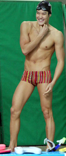 2009 국제수영연맹(FINA) 세계수영선수권대회에 참가하는 박태환 선수가 16일 오후 태릉선수촌에서 훈련 도중 밝은 표정을 보이고 있다. 