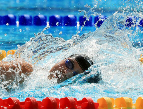   2009로마 세계수영선수권대회에 출전한 중국의 장린이 26일 오전(현지시각) 이탈리아 로마 포로 이탈리코 메인풀에서 열린 남자 자유형 400m 예선에서 역영하고 있다. 