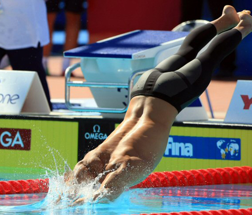   2009로마 세계수영선수권대회에 출전한 박태환이 26일 오전(현지시각) 이탈리아 로마 포로 이탈리코 메인풀에서 열린 남자 자유형 400m 예선에서 스타트를 하고 있다. 