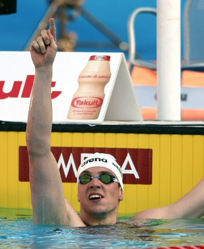 26일 오후(현지시각) 이탈리아 로마 포로 이탈리코 수영장에서 열린 2009로마 세계수영선수권대회 남자 자유형 400m 결승에서 독일의 비더만이 세계신기록으로 우승을 차지한 후 환호하고 있다. 