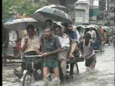 아시아 폭우 피해 속출 