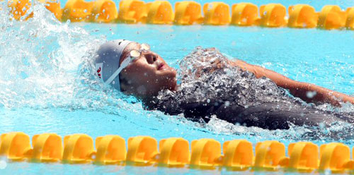 2009로마 세계수영선수권대회에 출전한 강영서가 31일 오후(현지시각) 이탈리아 로마 포로 이탈리코 메인풀에서 열린 여자 배영 200m 예선에서 역영하고 있다. 