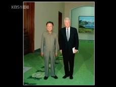 김정일 ‘건재 과시’…美 ‘통치력 탐색’ 