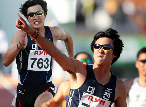 20일 대전 한밭종합운동장에서 열린 제90회 전국체전 육상 남자일반 100m 결승에서 우승한 대전 전덕형이 환호하고 있다. 