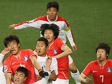 북한 월드컵 준비 ‘남한 한번 붙자!’ 