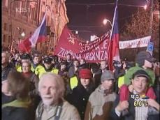체코 벨벳 혁명 20주년 기념 행진 